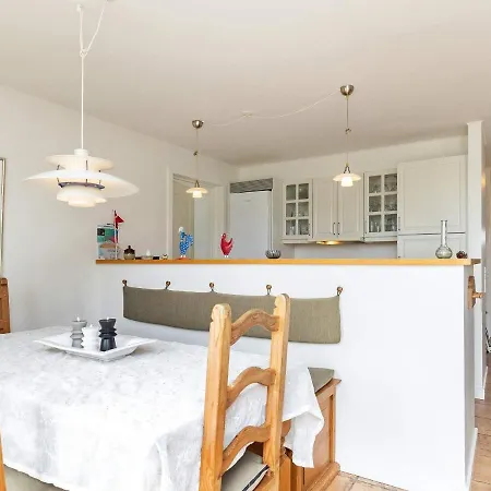 8 Person In Brenderup Fyn-by Traum * Bro (Funen)